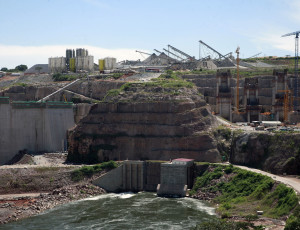 Construction of the Lauca dam, in the province of Malanje, the largest hydroelectric structure in Angola. - Credits: Ampe Rogério